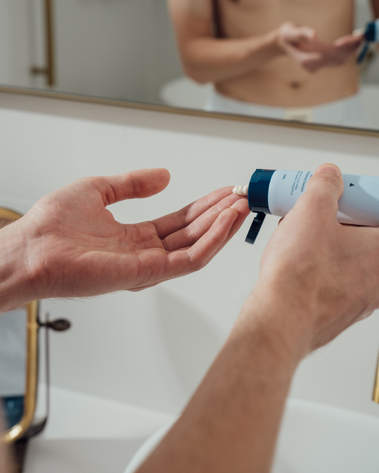 REFINING Exfoliating Cleanser